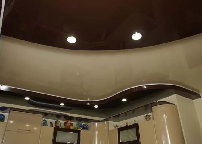 Двухуровневые натяжные потолки